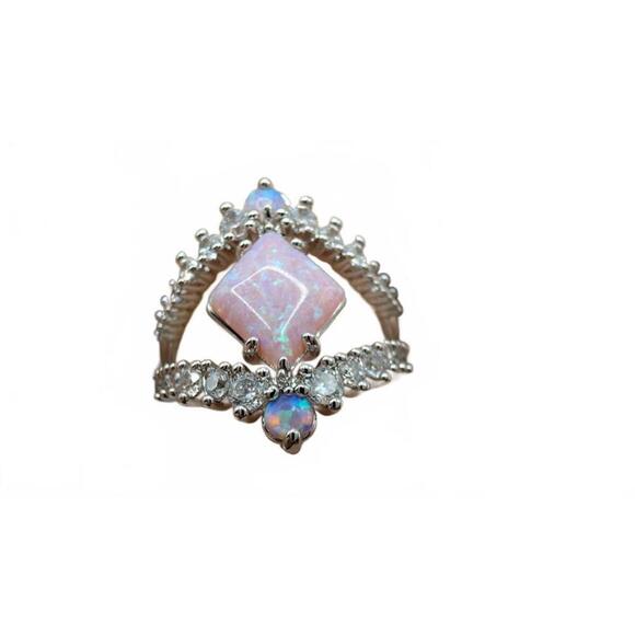 Stylish Vintage Opal Ring with Crystal Accents Size 7 - Picture 9 of 9